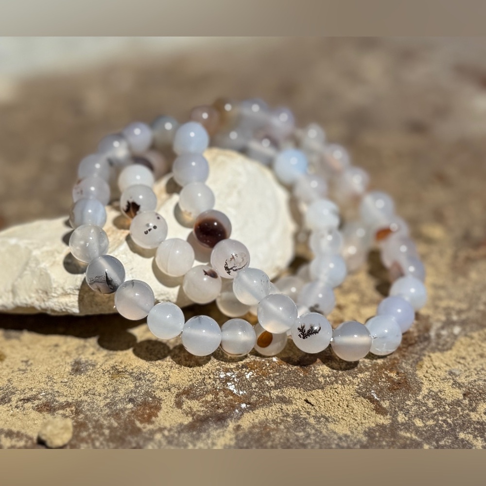 Authentic Montana Agate Precious Gemstone Crystal Beaded Stretch Bracelet - Picture 10 of 10